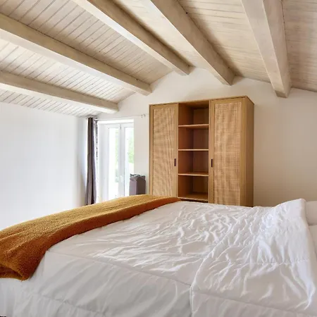 Piscine Chauffee, Jardin, Magnifique Pour 10