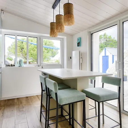 Dom wakacyjny Piscine Chauffee, Jardin, Magnifique Pour 10 *