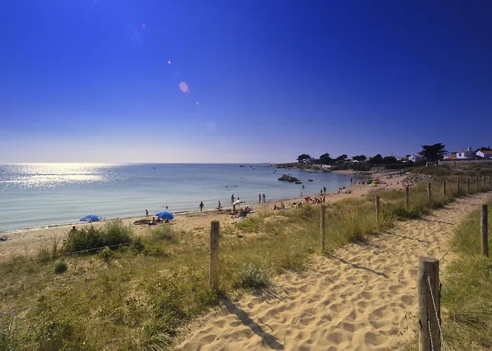 Prázdninový dům Piscine Chauffee, Jardin, Magnifique Pour 10 La Guérinière